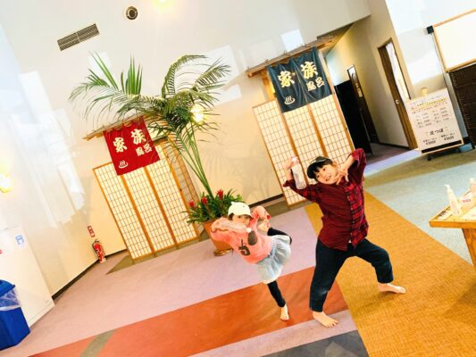 【福岡】【糸島】で遊んだ締めは、二丈にある温泉【まむしの湯】で大人も子供も家族でサッパリ♪